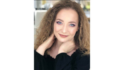 make-up artist potrivit