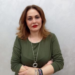 Laura Lazăr