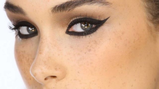 Machiaj Extreme Eyeliner