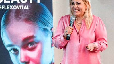 Gala Beauty Reflexovital: Corina Munteanu, P.A.D.I.R și Provocările Antreprenoriatului din Industria Înfrumusețării