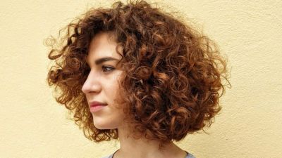 Tunsoare Feminină Treaptă și Bob